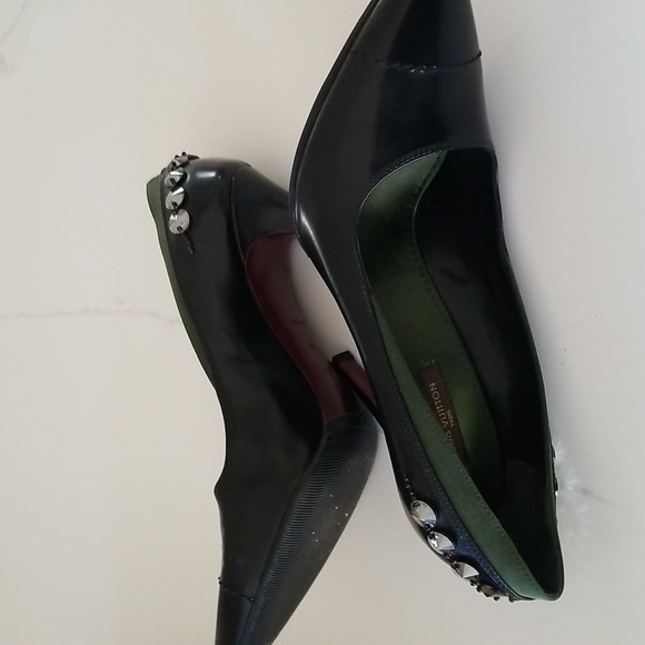 Louis Vuitton shoes - Picture 6 of 14